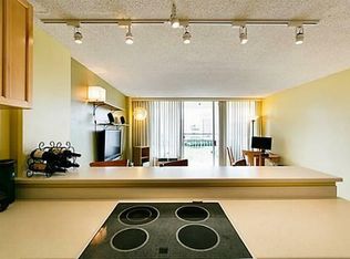 909 Ala Lilikoi St, Honolulu, HI 96818