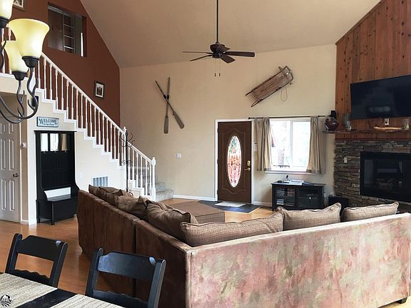 4th image of 19368 James Cir Unit 2