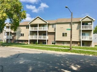 215 Jewel Dr UNIT 4, Ames, IA 50010