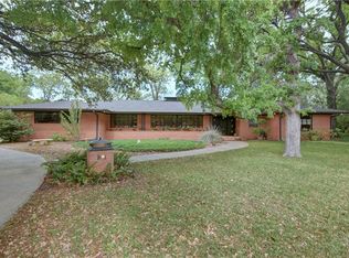 1306 El Patio Dr, Dallas, TX 75218