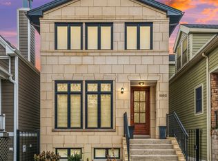 5052 N Oakley Ave, Chicago, IL 60625