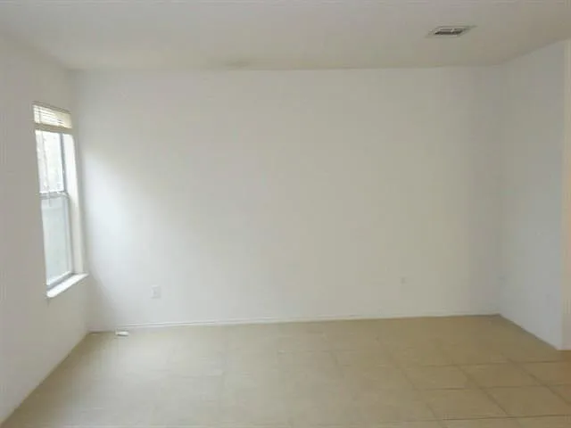 9627 Sugar Hill Dr #B — Photo 15