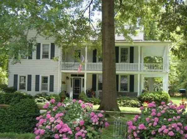 7097 Pea Neck Rd, St Michaels, MD 21663
