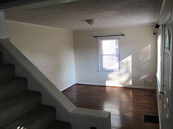 2nd image of 2707 Delor Ave