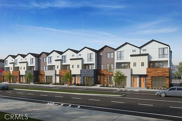 2nd image of 5812 Linden Ave #4
