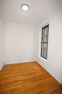 Rented by Jonis Realty | media 24