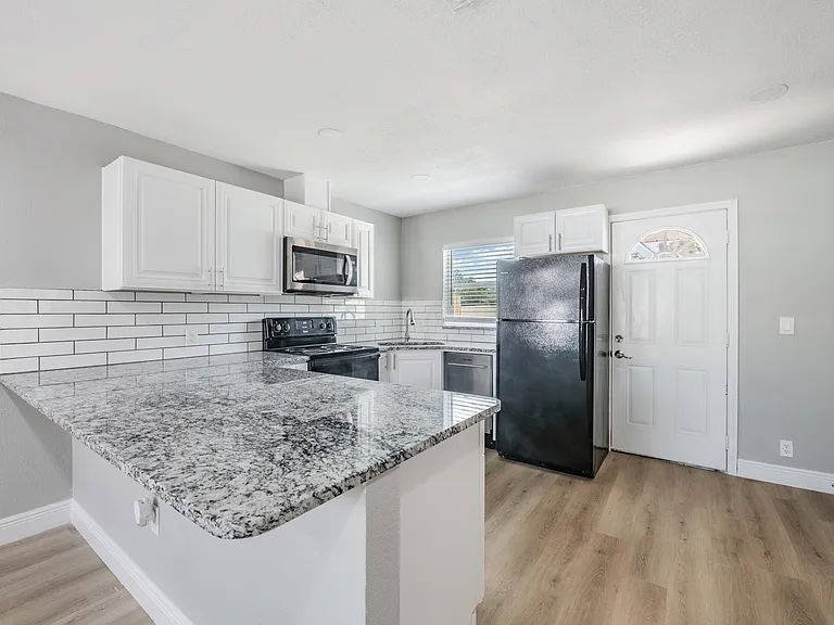 2642 South Dr #A — Photo 9