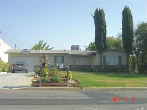 1st image of 533 W Avenue L