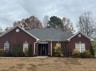 301 Mayfair Ln, Cullman, AL 35057