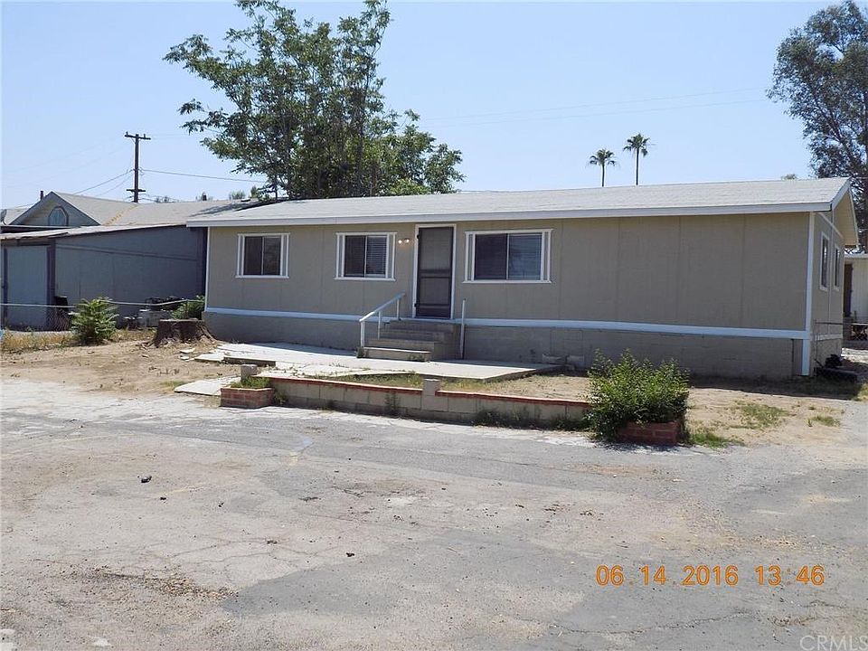 1st image of 18461 Donna Ln