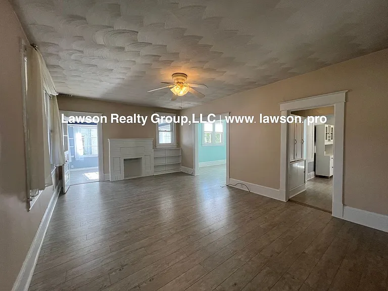 2148 Berkley Ave SW — Photo 17