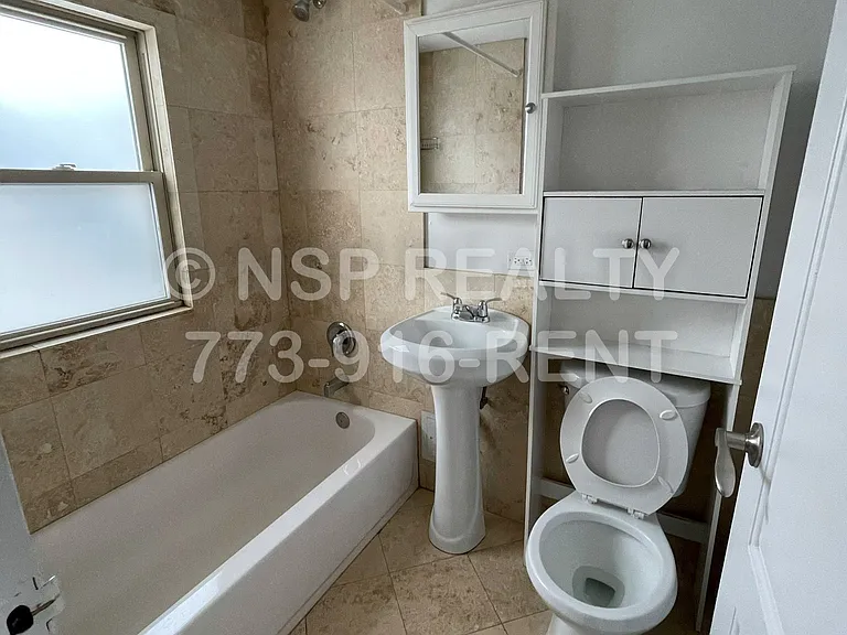 7632.5 N Milwaukee Ave #2A — Photo 3