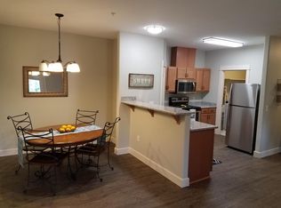 18179 Webster Rd APT 201, Gladstone, OR 97027