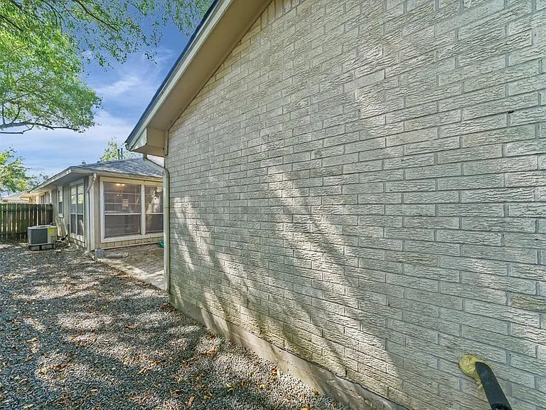 10827 Sugar Hill Dr #A — Photo 27