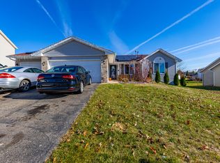 5132 Windrush Dr, Rockford, IL 61109