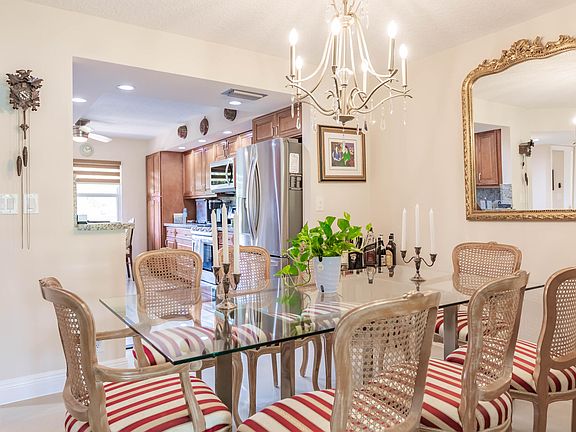 4th image of 1606 Abaco Drive #H4