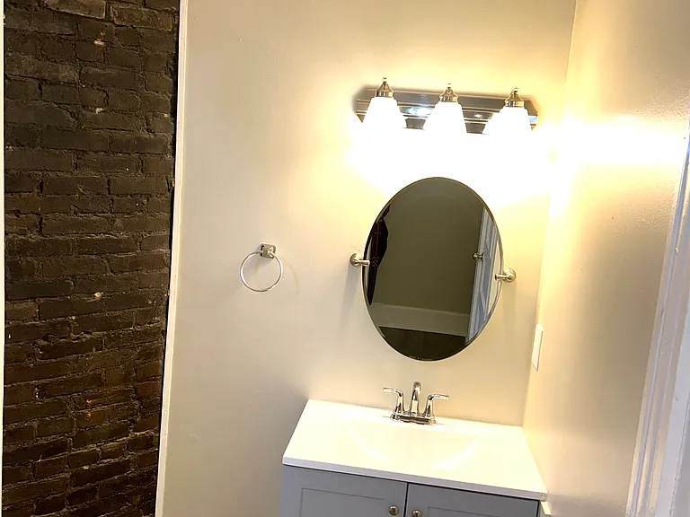 1700 Rosewood Ave #2 — Photo 14