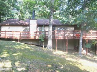 357 Fragrance Ln, Hedgesville, WV 25427