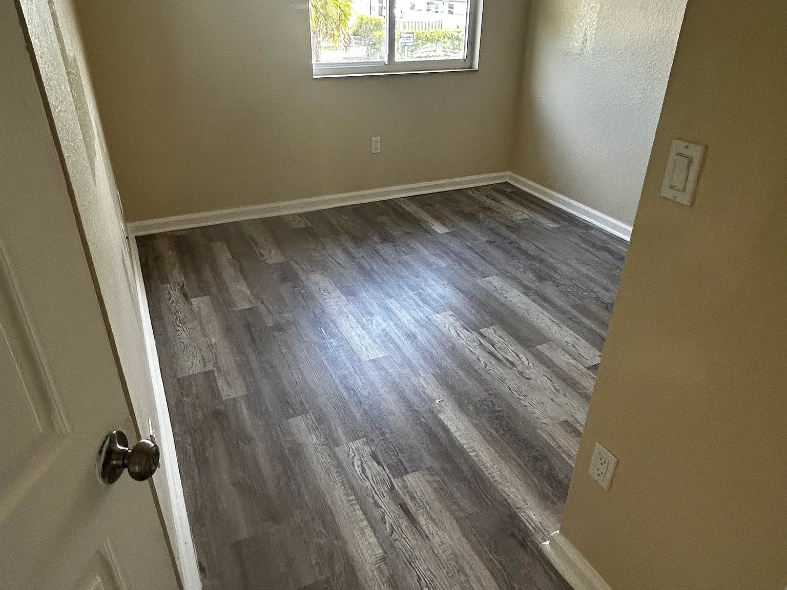 4 bed, 1200 sqft, $2,800 — Photo 2
