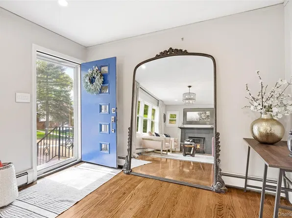 87 Lakeview Avenue, Hartsdale, NY 10530