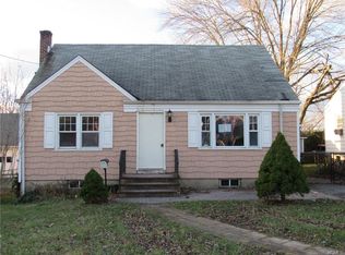 11 Highview Ave, Rye Brook, NY 10573