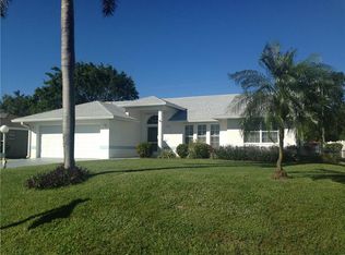 457 SW Dalton Cir, Port Saint Lucie, FL 34953