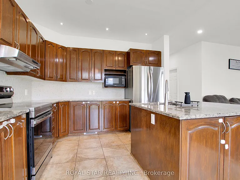 115 Tapestry Dr #1 — Photo 11