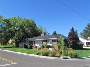 5 Heath Cir, Reno, NV 89509