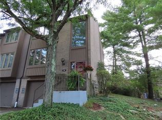 34 Maple Ct, Pittsburgh, PA 15237