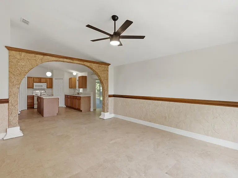 3124 SW Armucher St — Photo 17