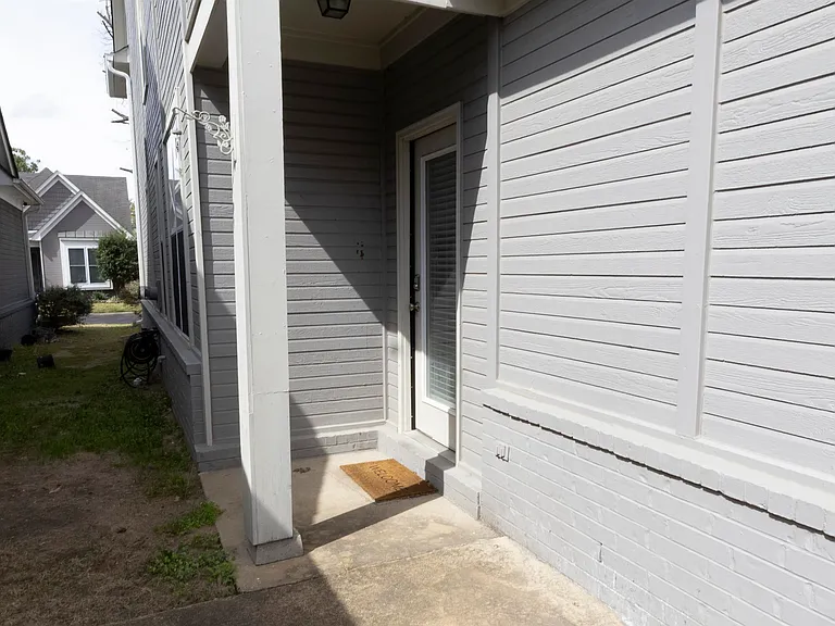 1226 Isle Bay Dr — Photo 36