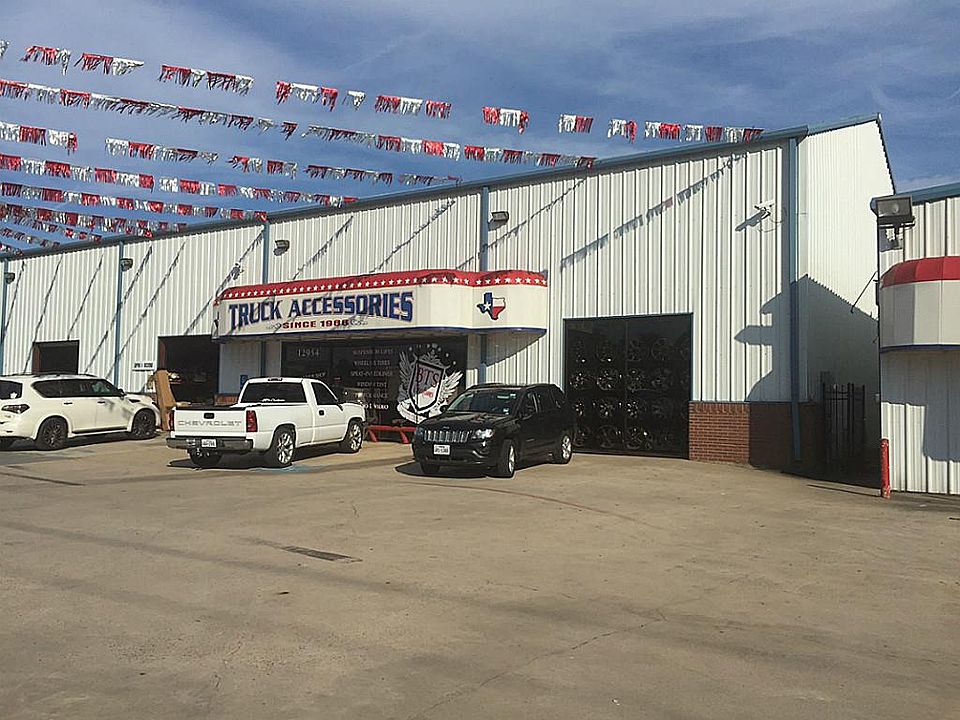 1st image of 12954 Beaumont Hwy