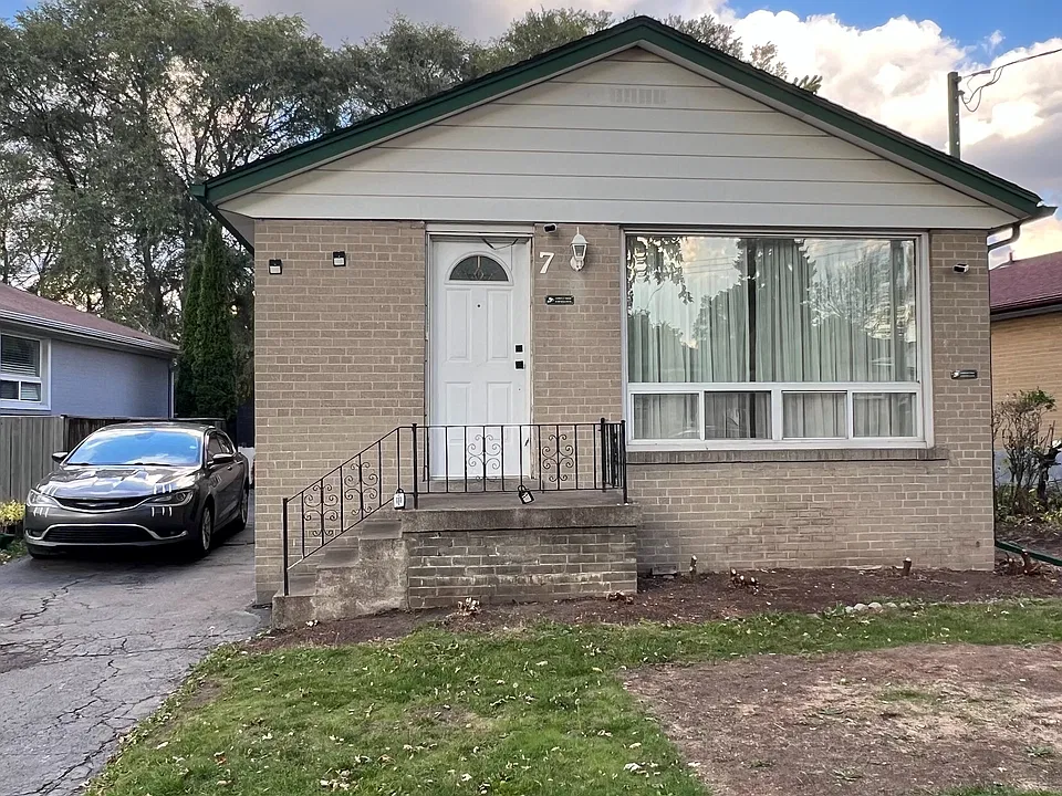 7 Shier Dr