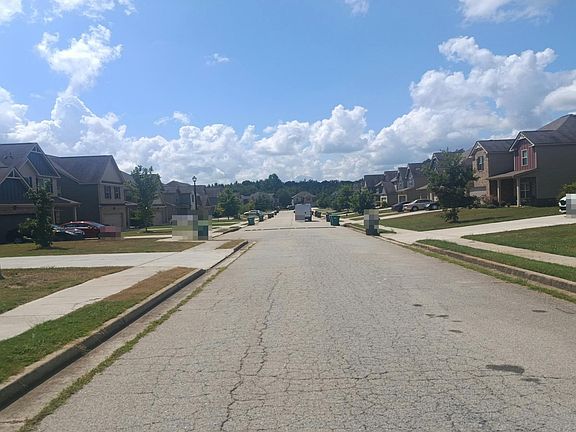 4th image of 9030 Holder Rd