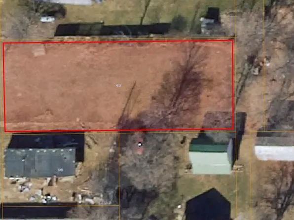 236 Margaret St, Camden, MI 49232