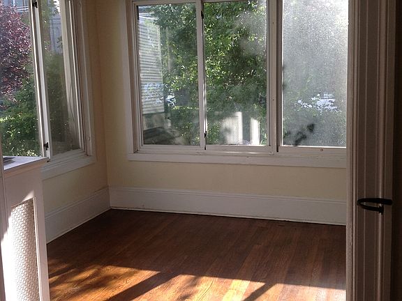3rd image of 317 N Fulton Ave