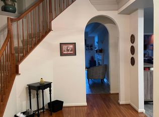 2215 Parish Ln, Frederick, MD 21701