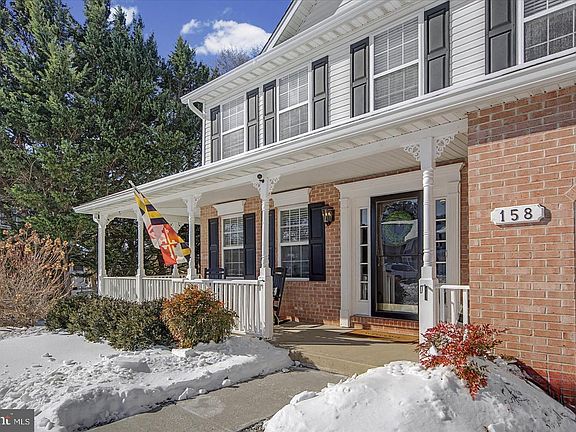 4th image of 158 Federal Ann Ct