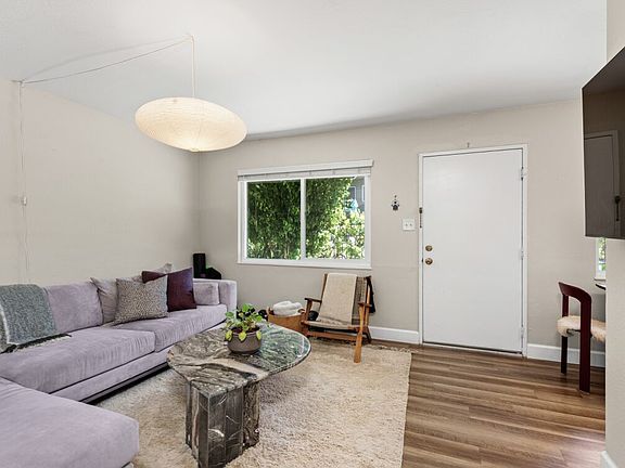 4th image of 2557 Sir Francis Drake Blvd #1