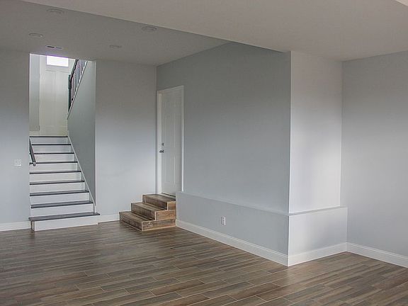3rd image of 2613 Artisan Dr