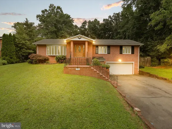 4100 Downing St, Annandale, VA 22003