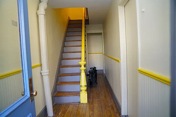 Rented by Dwell Residential Inc | media 15