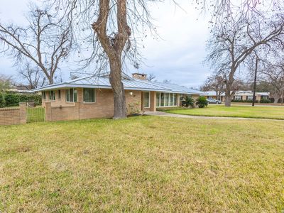 757 High St, Uvalde, TX, 78801