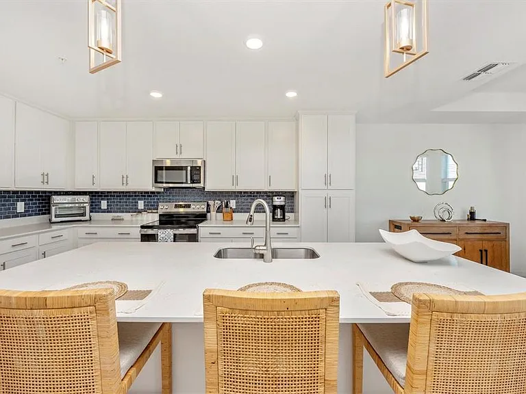 17625 Opal Sand Dr #207 — Photo 5