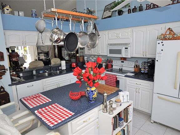 5th image of 4304 Worthington Cir