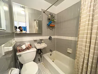 Rented by Denise Rosenblum, LREB