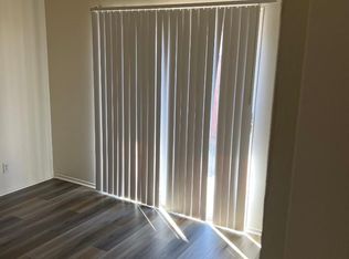 675 S San Jacinto St #10, Hemet, CA 92543