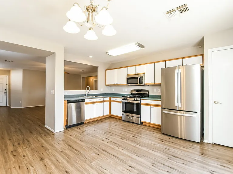 11218 E Quarry Ave — Photo 7
