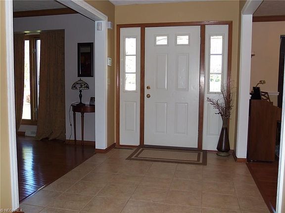 5th image of 4930 Corkwood Dr