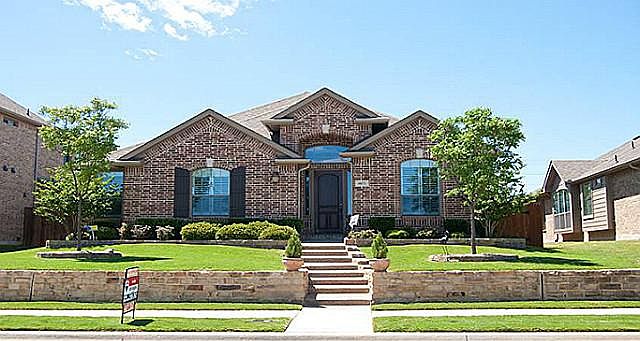 1st image of 6673 Lee Meadow Dr